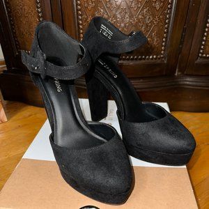 Chunky Black Heels